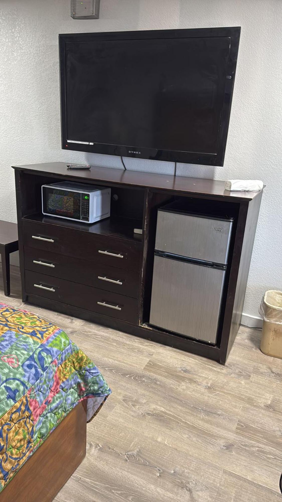 Blisspoint Inn Fka Motel 6T7 Индианаполис Экстерьер фото